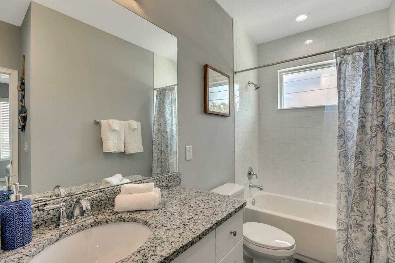 Апартаменты New 3/2 Duplex Minutes From Heart Of Tampa -Unit B Экстерьер фото